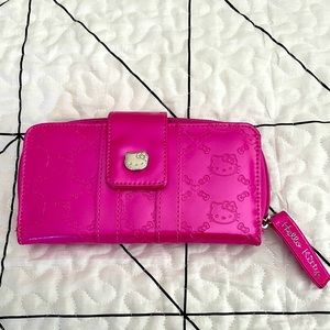 Hello Kitty Wallet By Loungefly
